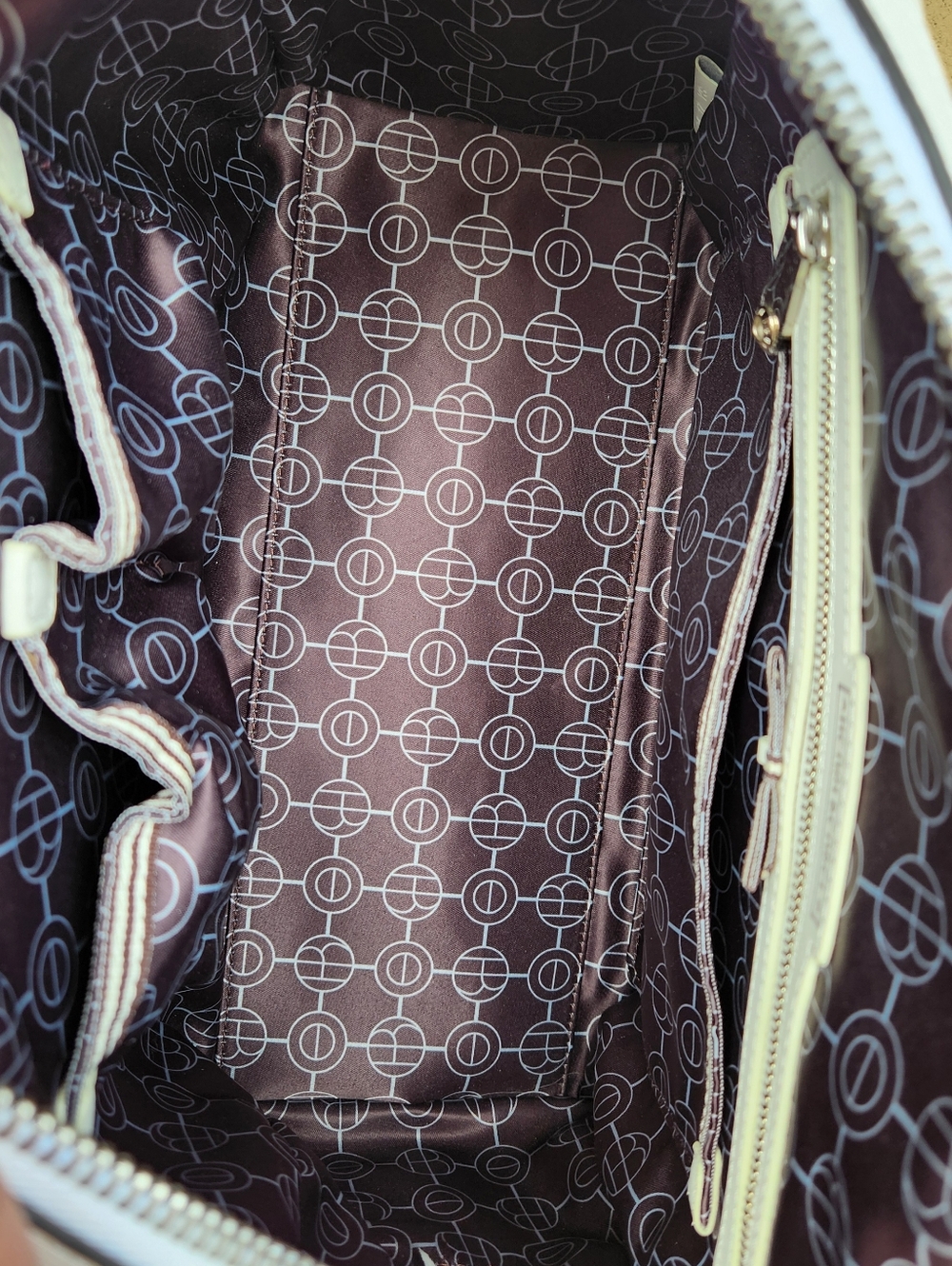 Rare Henri Bendel White Floral Appliqué Satchel - Limited Edition - Picture 10 of 13